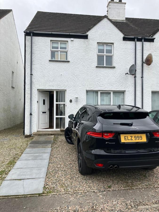Strand Cottage, Ballycastle. Modern Home Εξωτερικό φωτογραφία